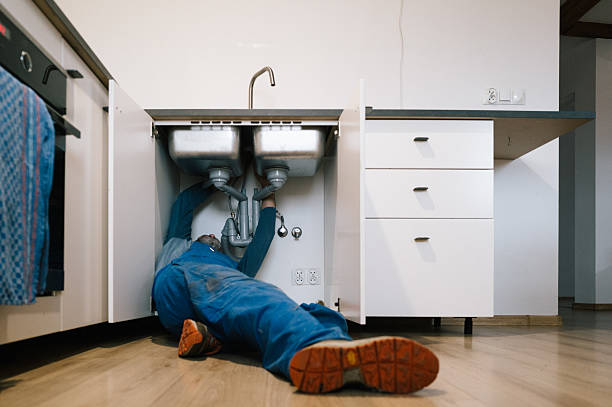 Professional Drain Cleaning technician working in Peterson, IA